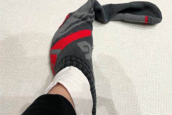 オフロードソックスの下に足袋を履く イメージ画像